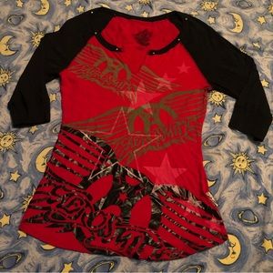 Y2K Aerosmith shirt!